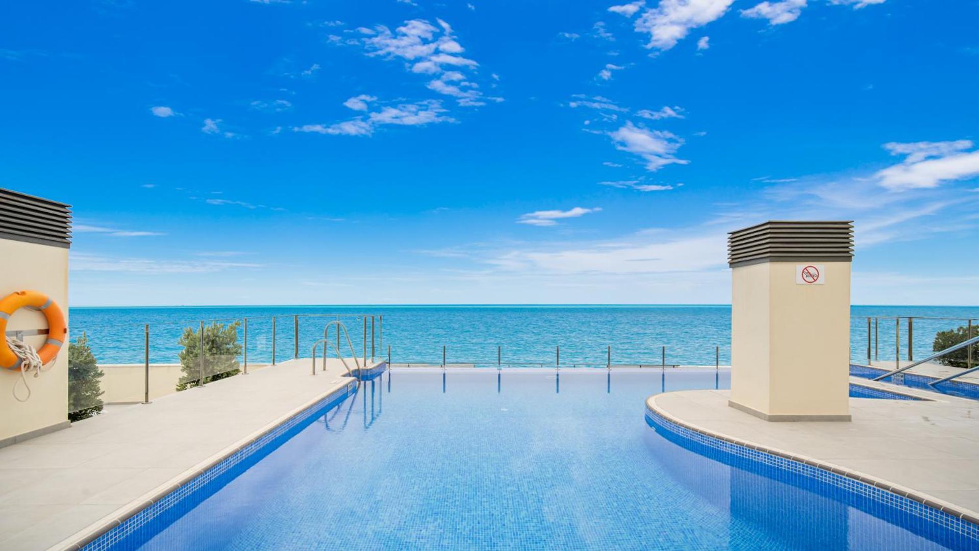 Splendid View Cosmo Beach Between Cancelada And Estepona Bagian luar foto